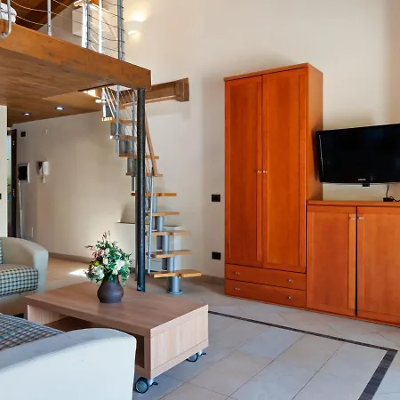 Prázdninový dům Spacious Holiday In With Garden Scanno